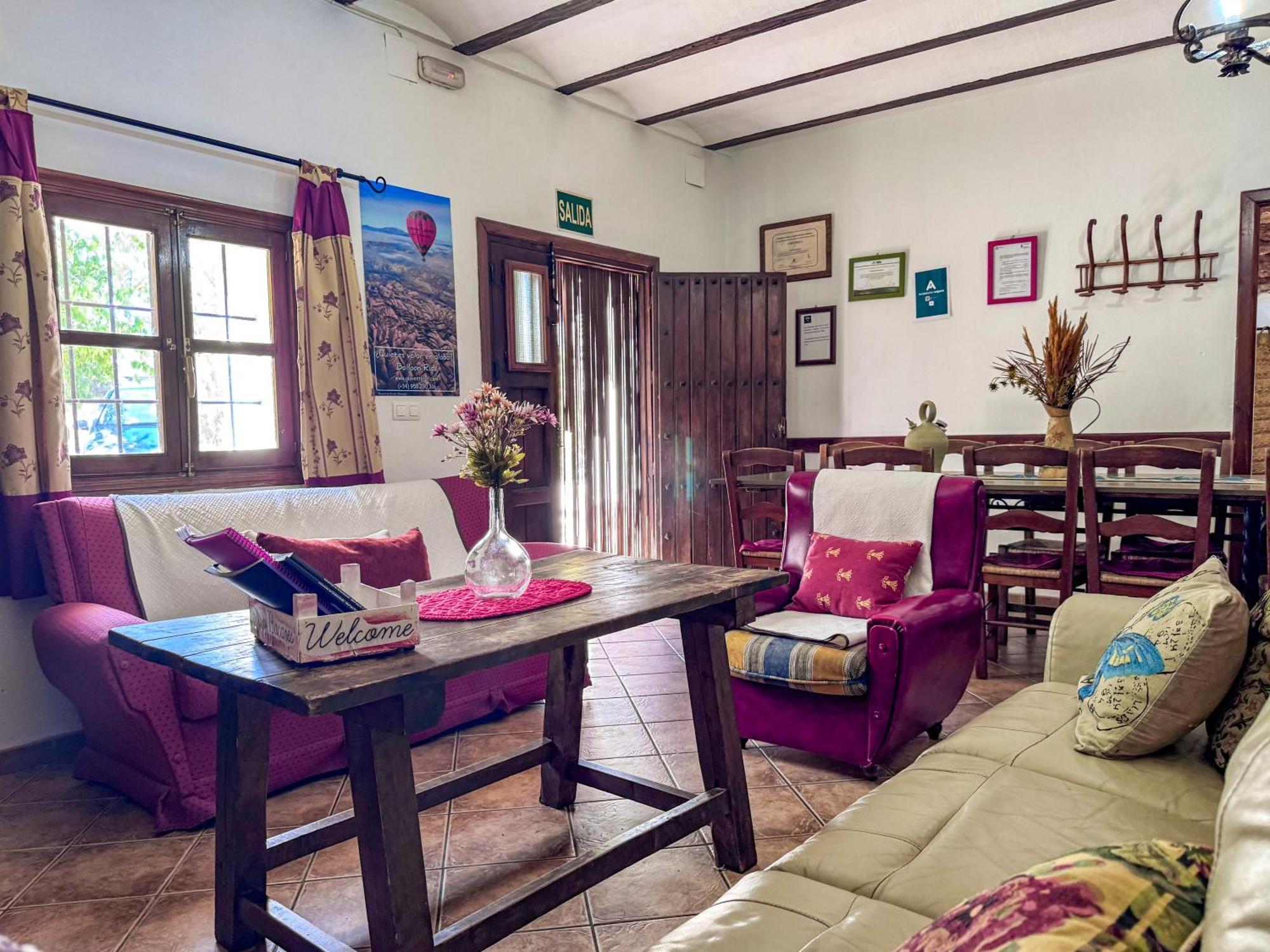Cortijo Rural Bacares Guest House Freila Exterior photo