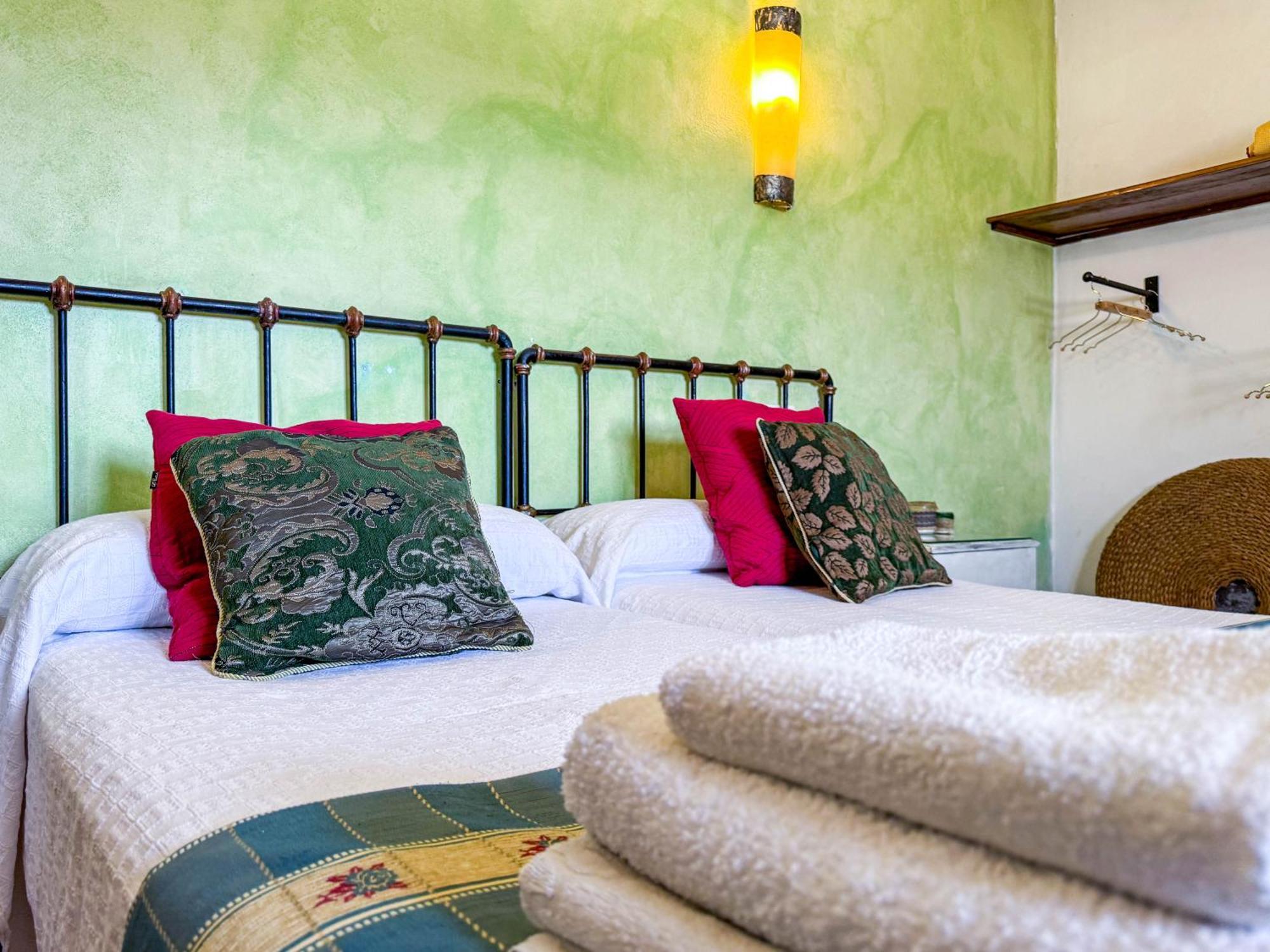 Cortijo Rural Bacares Guest House Freila Exterior photo