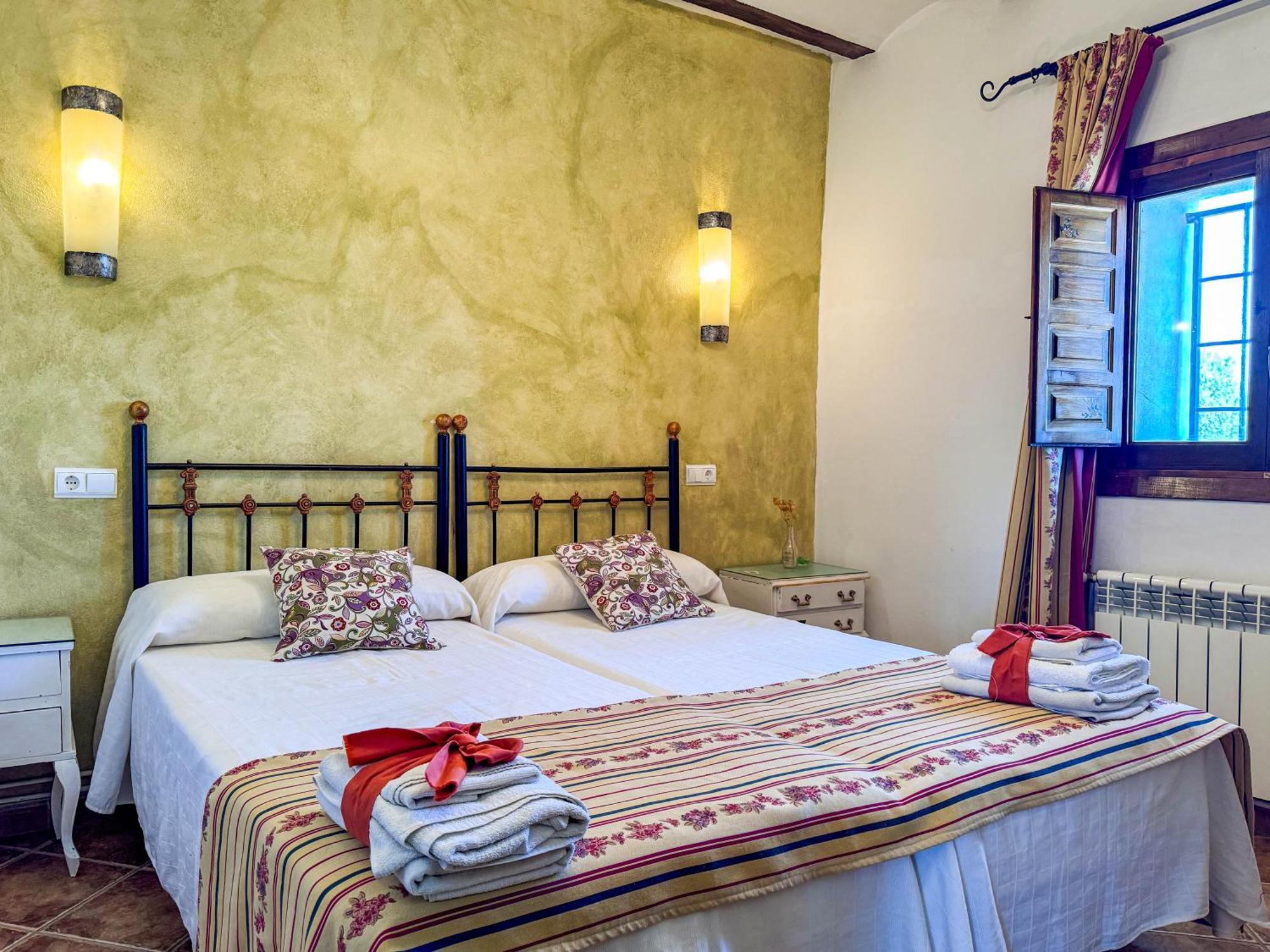 Cortijo Rural Bacares Guest House Freila Exterior photo